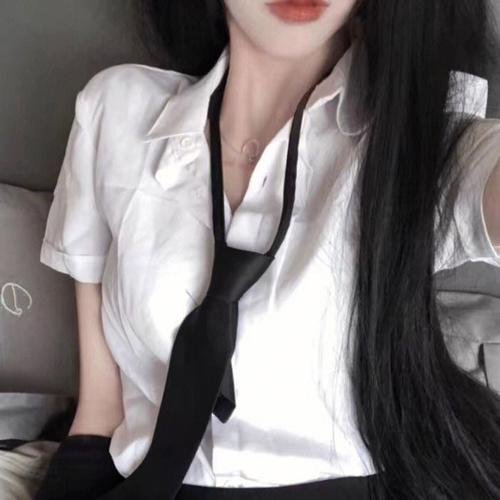 奔跑的蔷薇